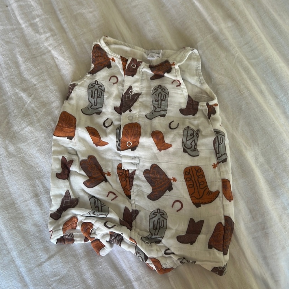 NWOT Angel dear linen cowboy boot romper